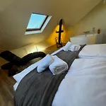 Just In Colmar, Maison Complète Avec Parking Privé *