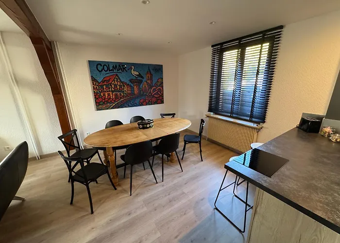 Feriehus Just In Colmar, Maison Complete Avec Parking Prive *